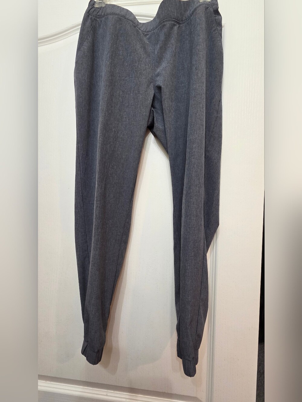 Women's Grey Stretch Jogger Pants.